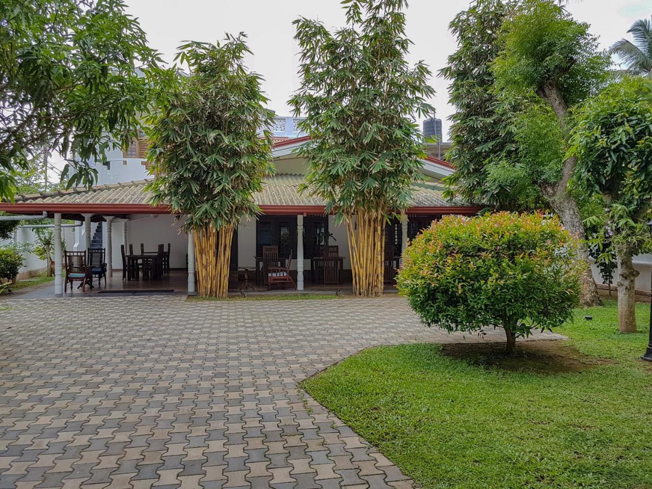 White Villa Beach Resort Mirissa Luaran gambar