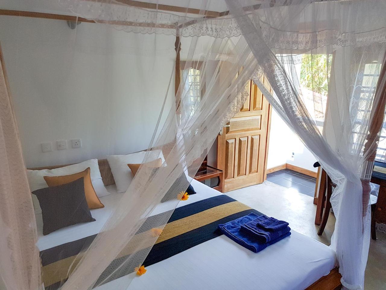 White Villa Beach Resort Mirissa Luaran gambar