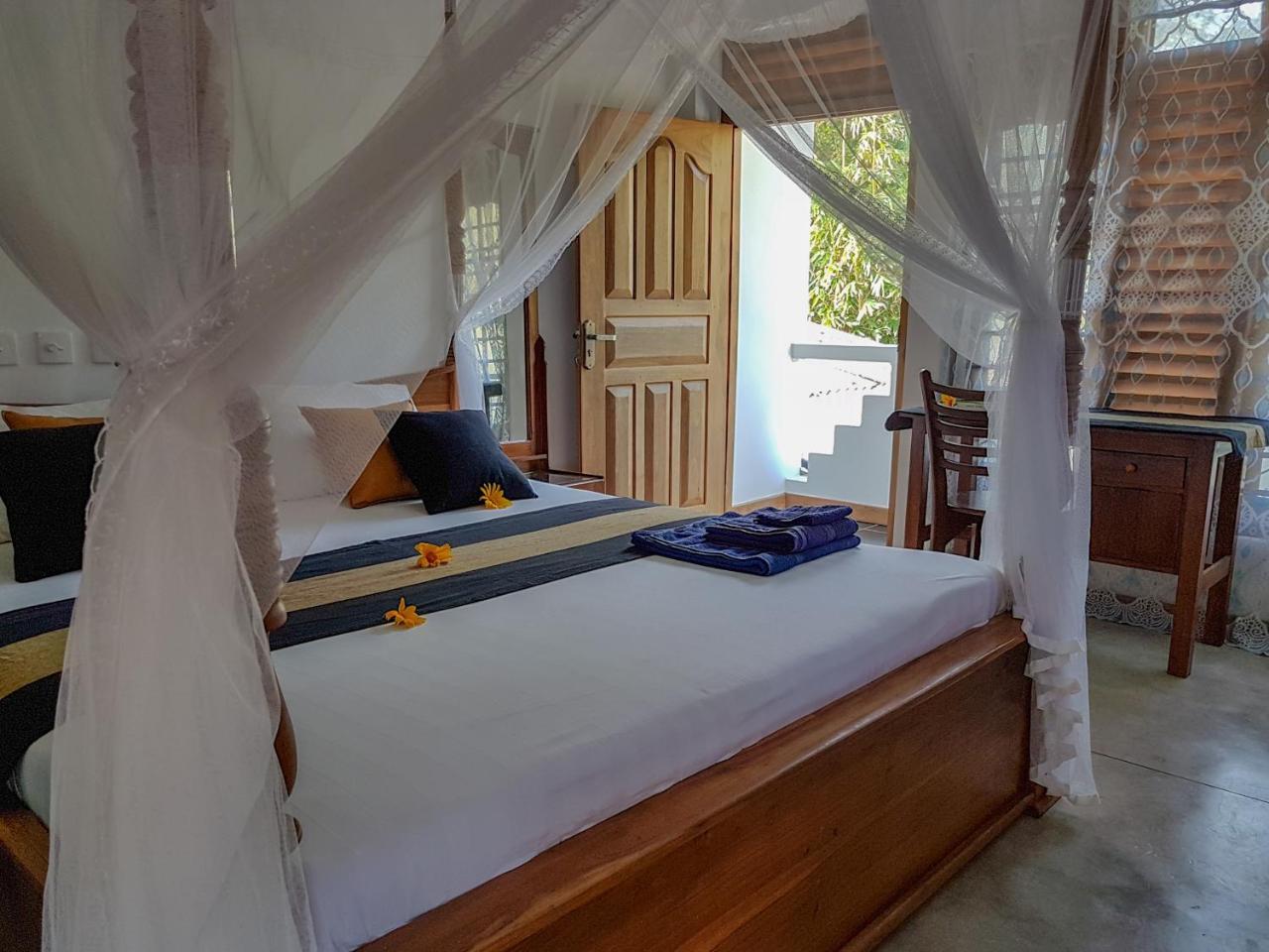 White Villa Beach Resort Mirissa Luaran gambar
